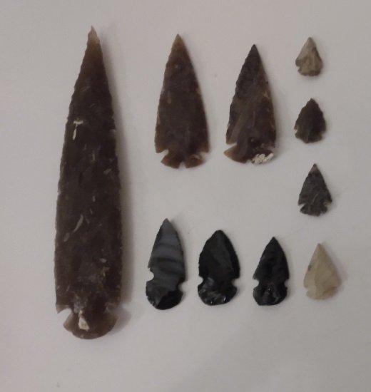ARROW HEADS INCLUDING OBSIDIAN ONE