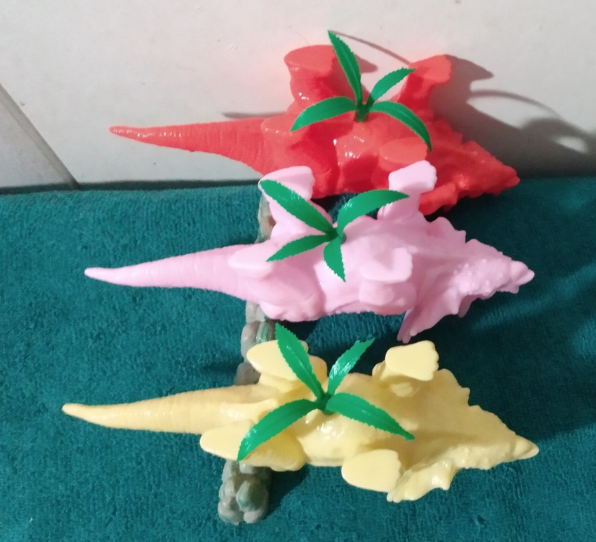 TRICERATOPS PLANTER POT